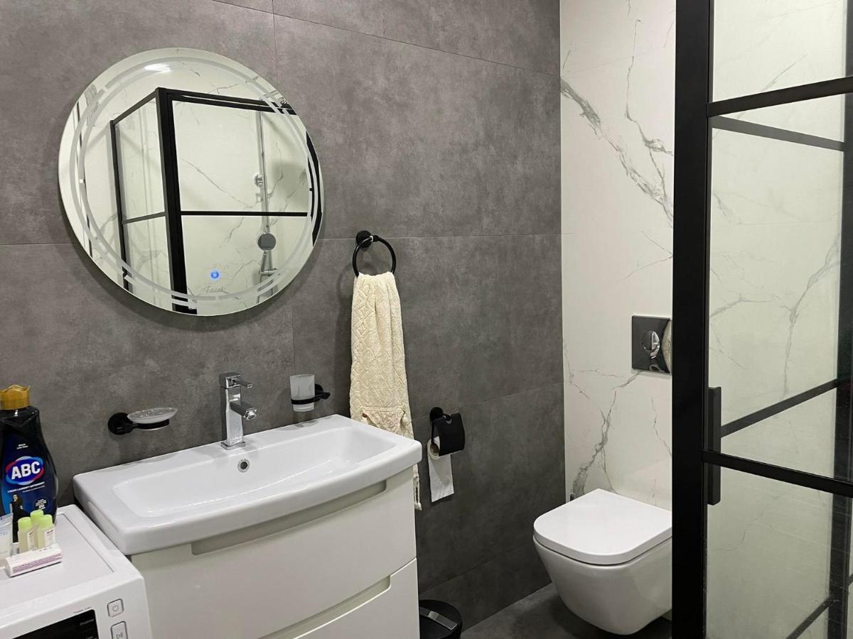 City Centre Apartment Kutaisi Eksteriør billede
