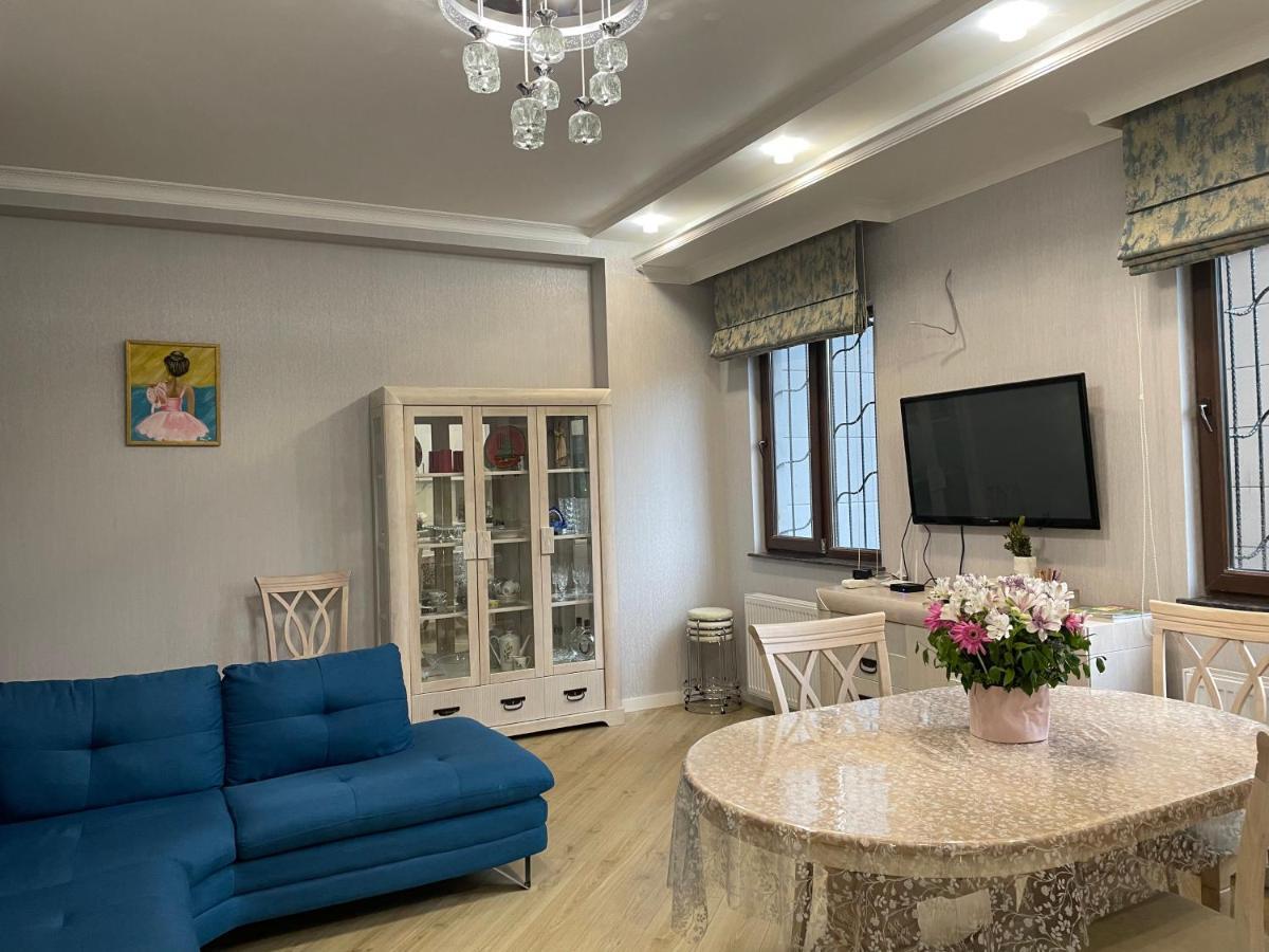 City Centre Apartment Kutaisi Eksteriør billede
