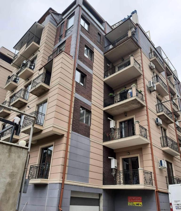 City Centre Apartment Kutaisi Eksteriør billede