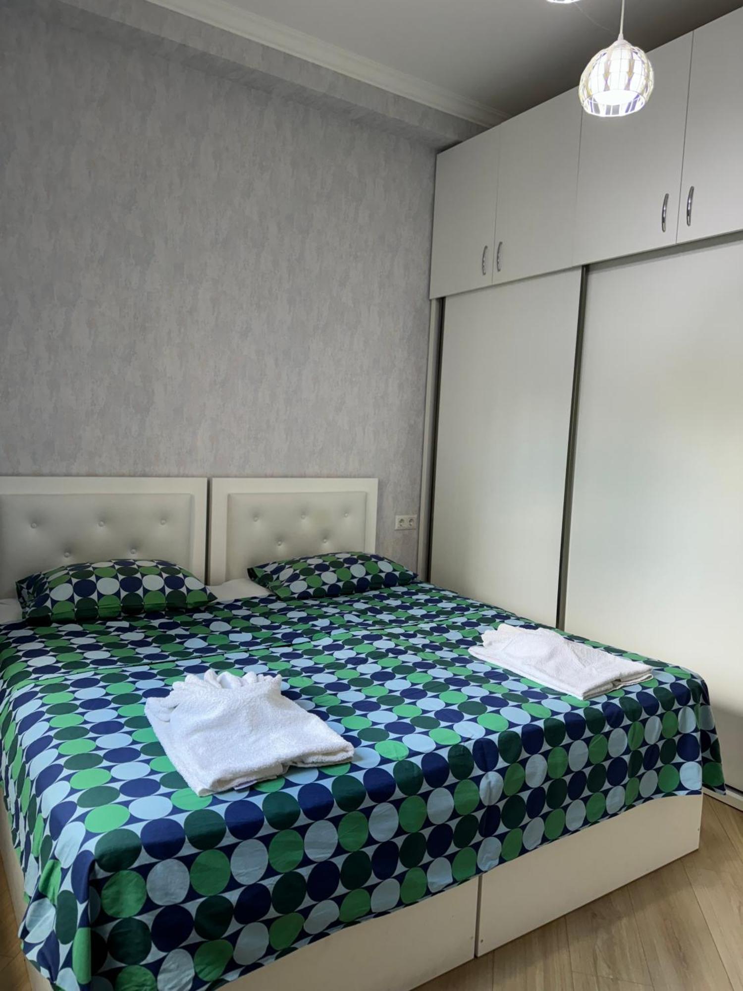 City Centre Apartment Kutaisi Eksteriør billede